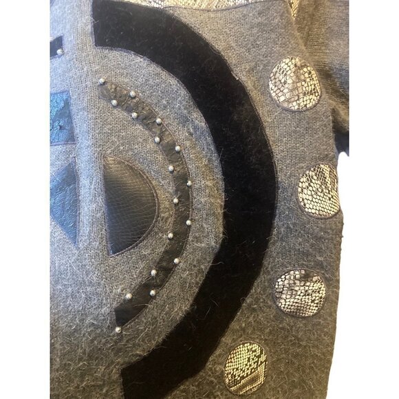 Women's Vintage Tall Collection Grey Turtleneck Sweater Medium Embellished AS IS - Picture 5 of 12